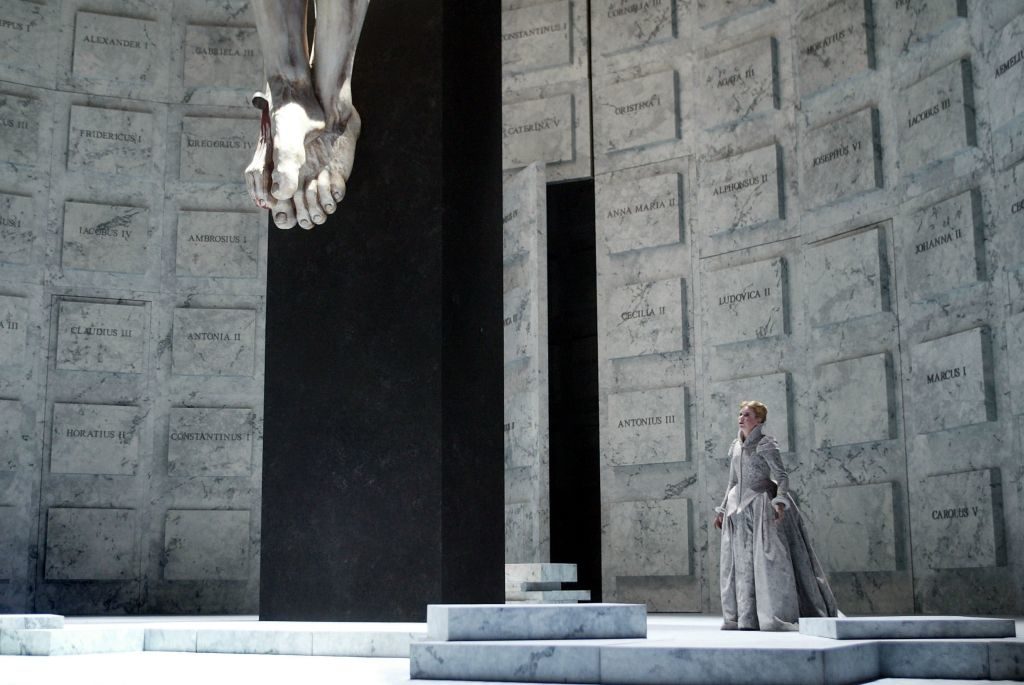 De macht van religie en het verleden in Verdi's Don Carlo (Foto: Hans van den Boogaard/De Nationale Opera)