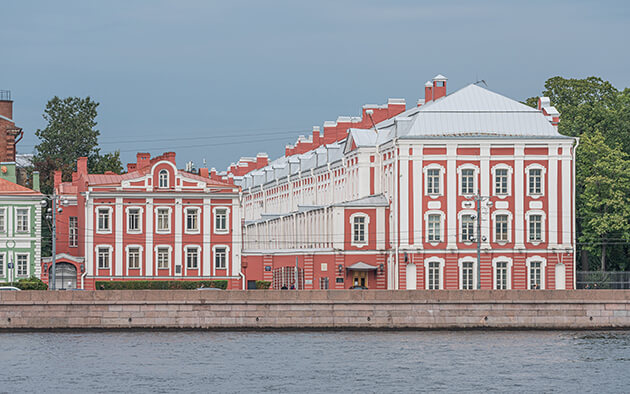 Staatsuniversiteit op het Vasilevski-eiland, Sint-Petersburg