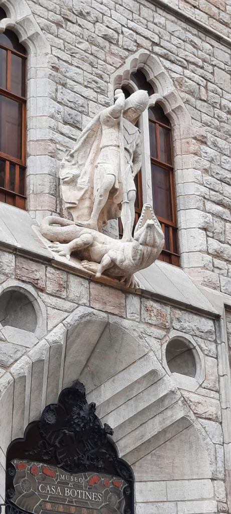 Casa botines in León